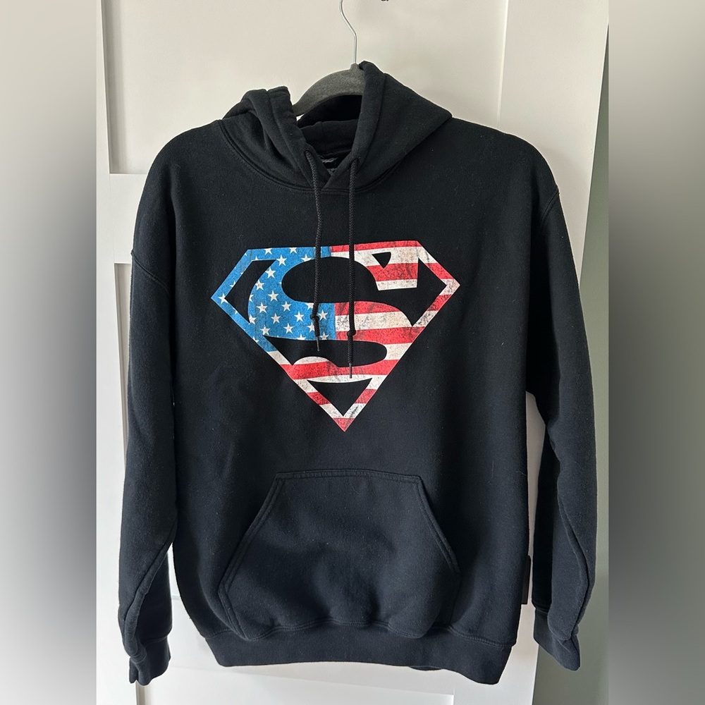 Superman Hoodie Sweatshirt - S Symbol Logo American Flag Size Medium Vintage - Picture 1 of 4